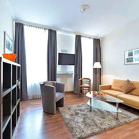 Stadt 3*