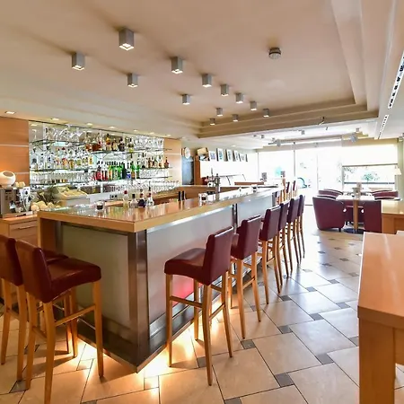 Stadt Hotel 3*